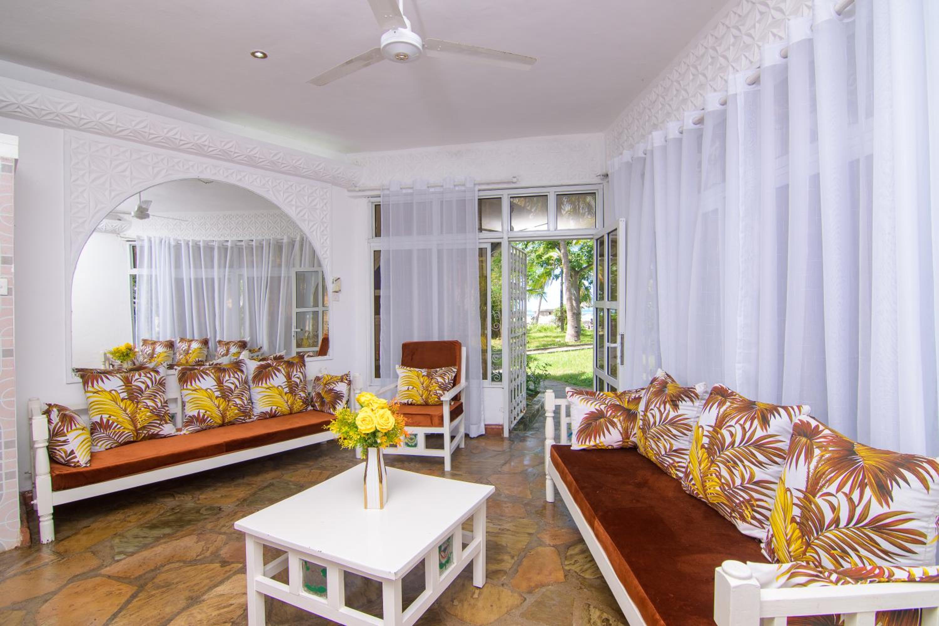 Gracious Homes
