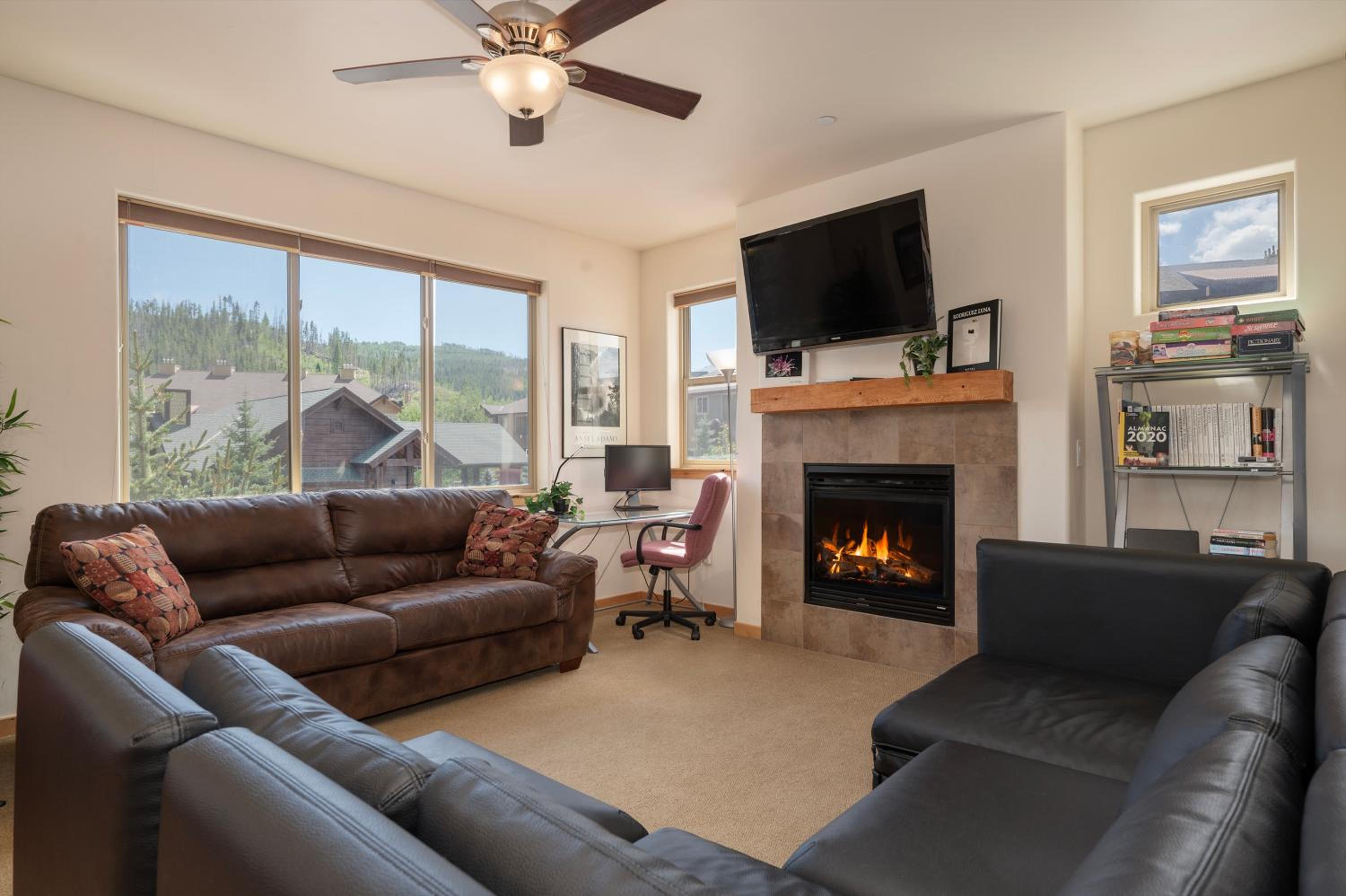 Trailhead Lodges 821 Images