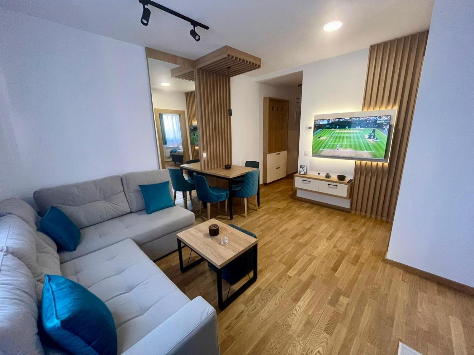 3 Monkeys Apartments Images