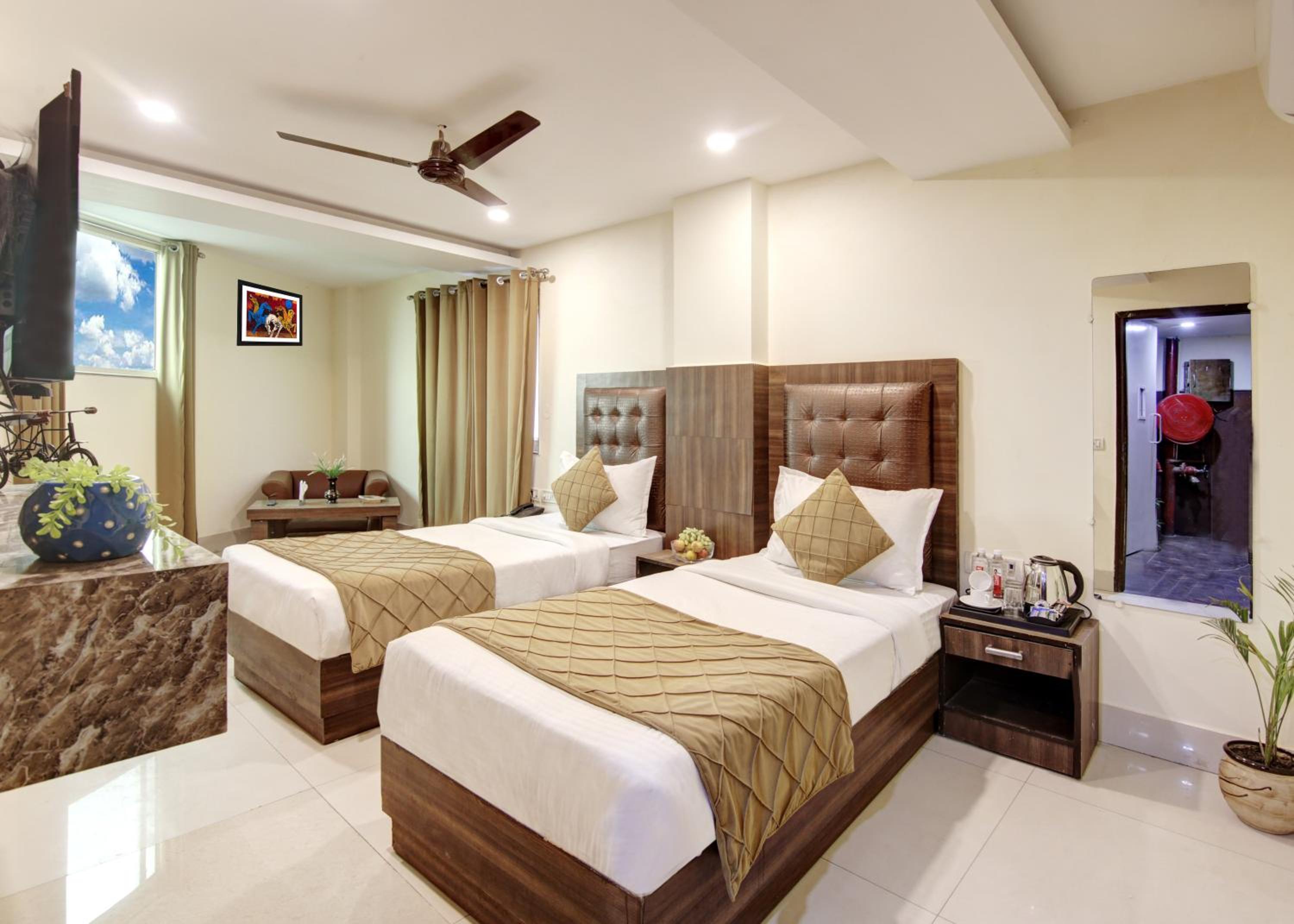 Hotel Rts Suites Images