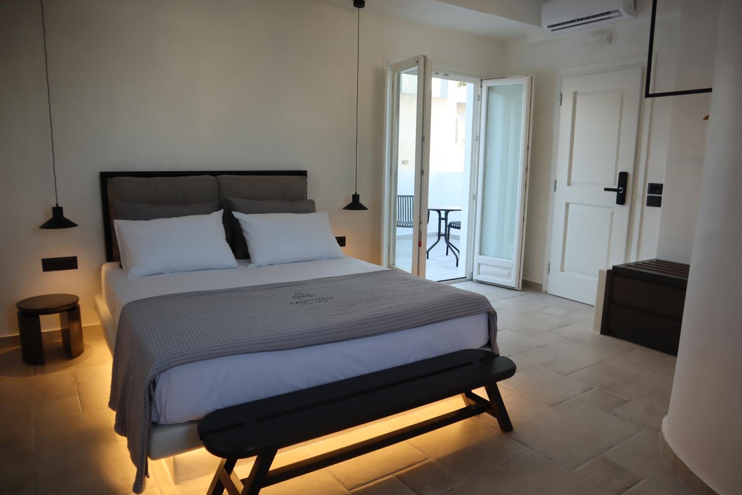 Santozen Suites Images