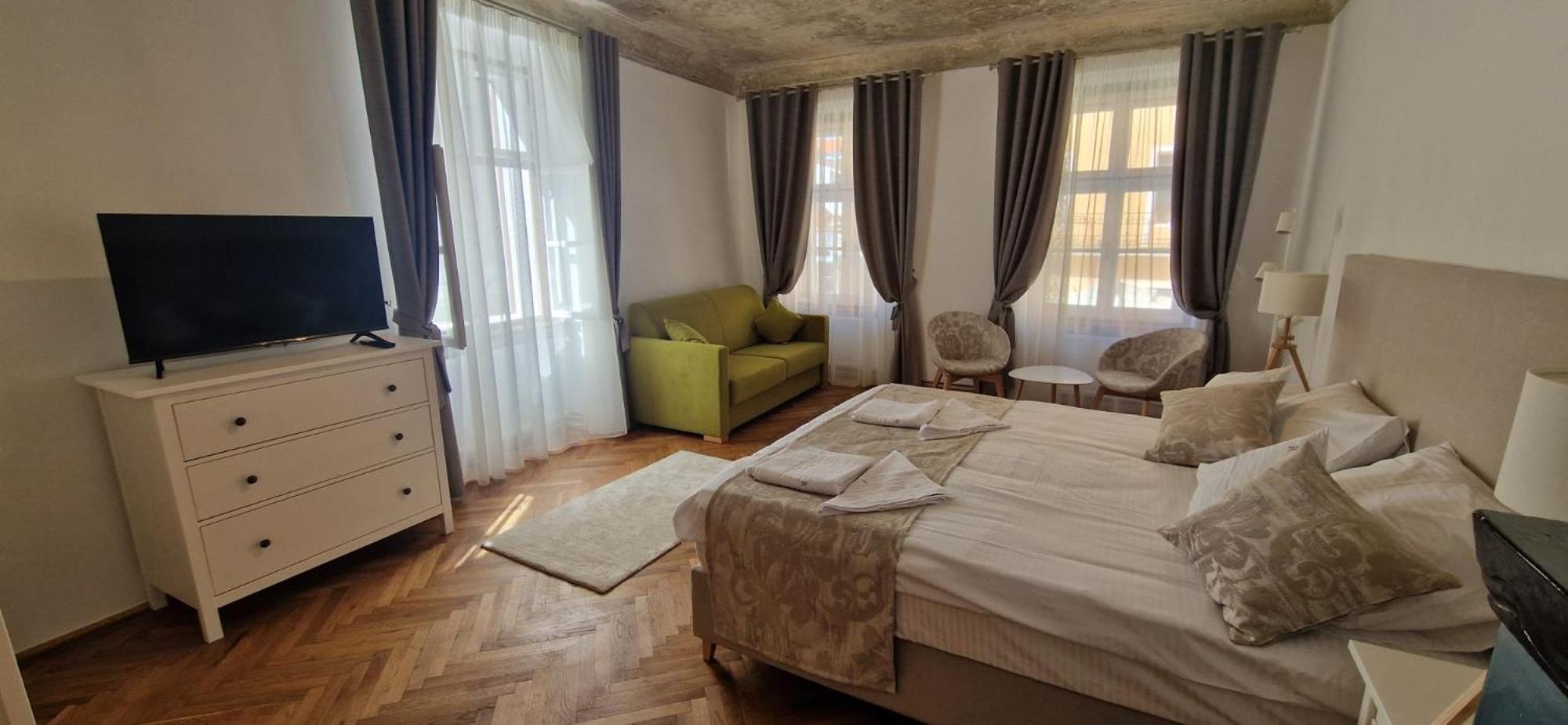 Rossmarkt Apartments Images