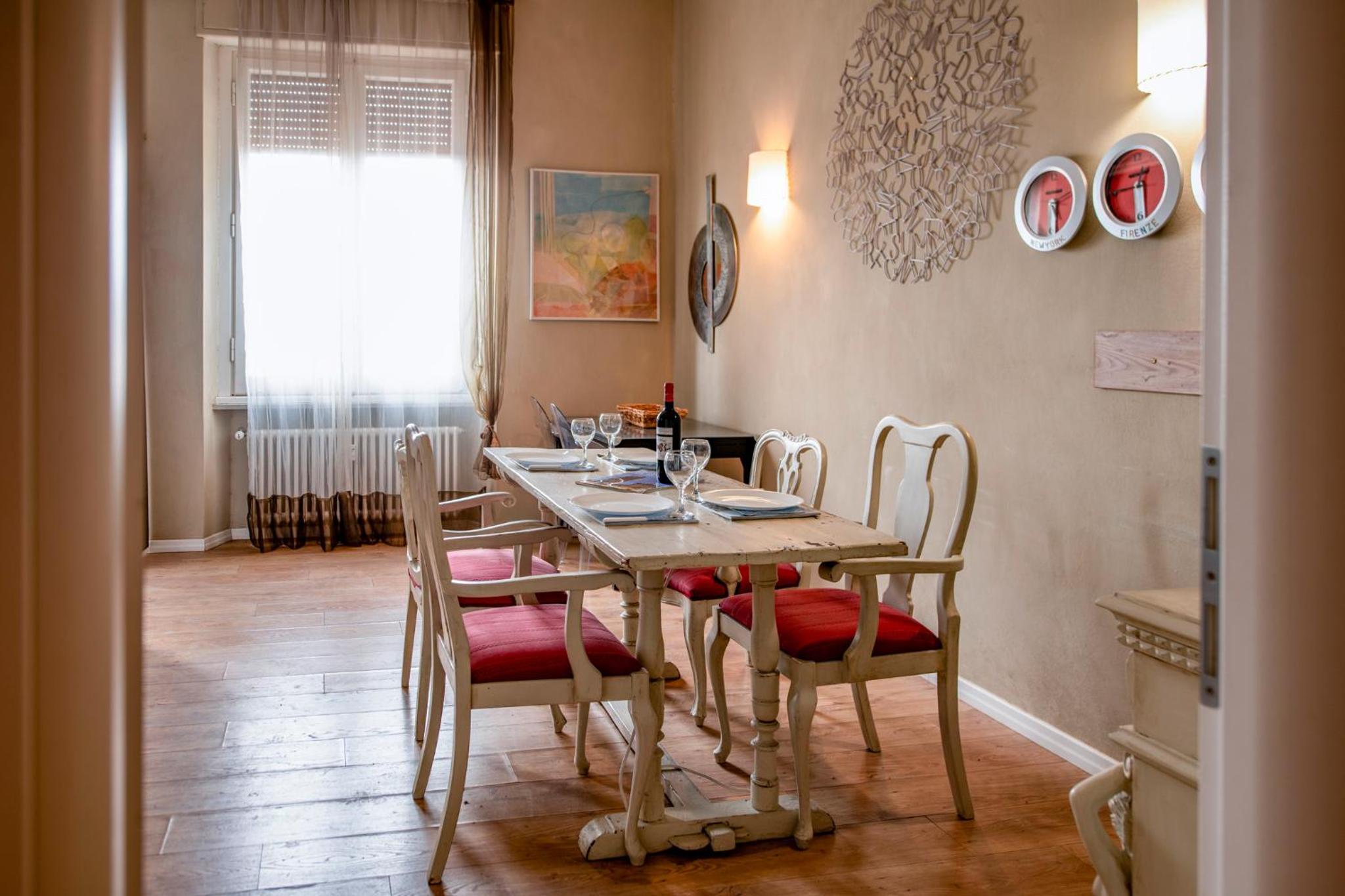 Mamo Florence - Station Family Apartment Images