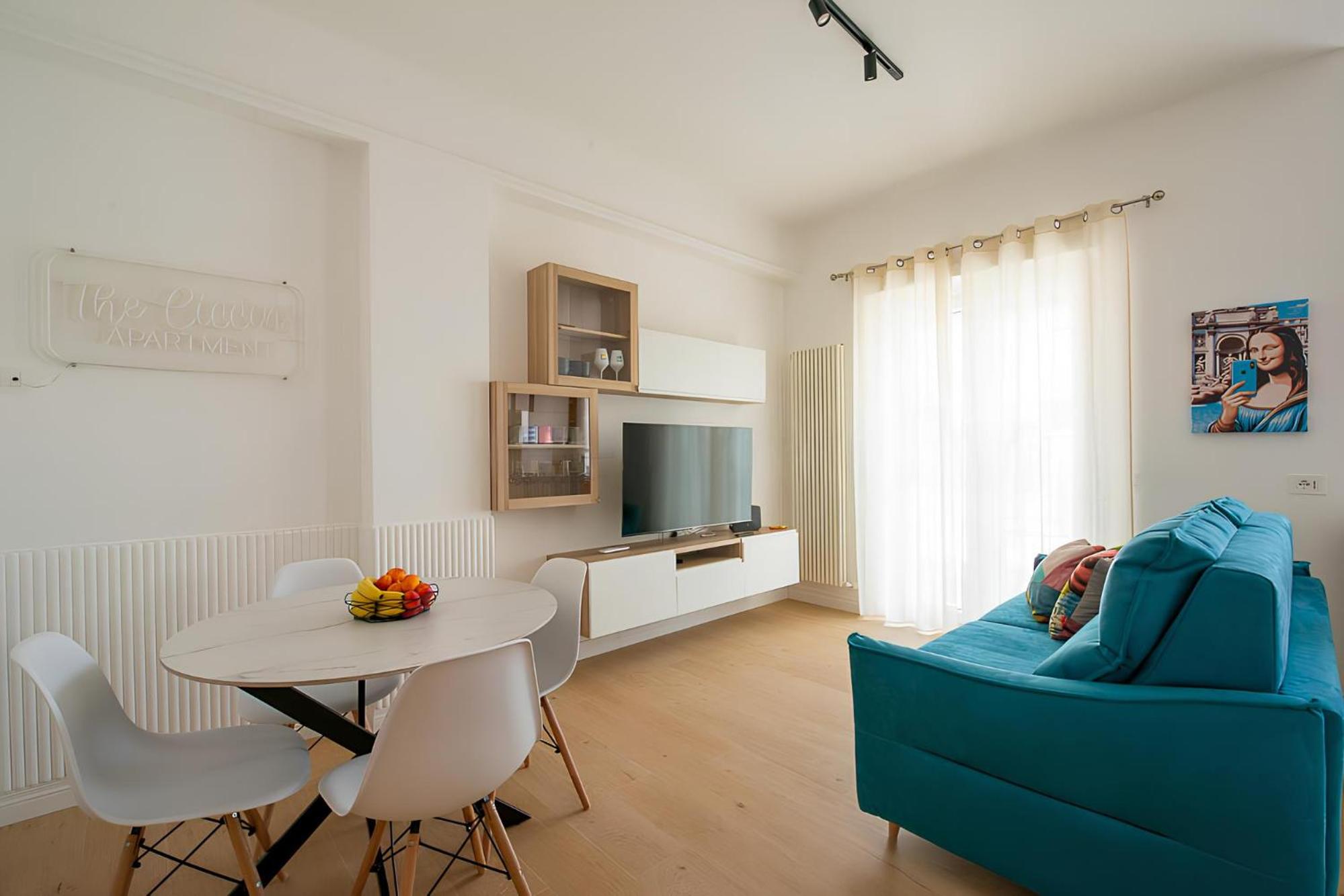 The Ciccins Apartment in Rome Images