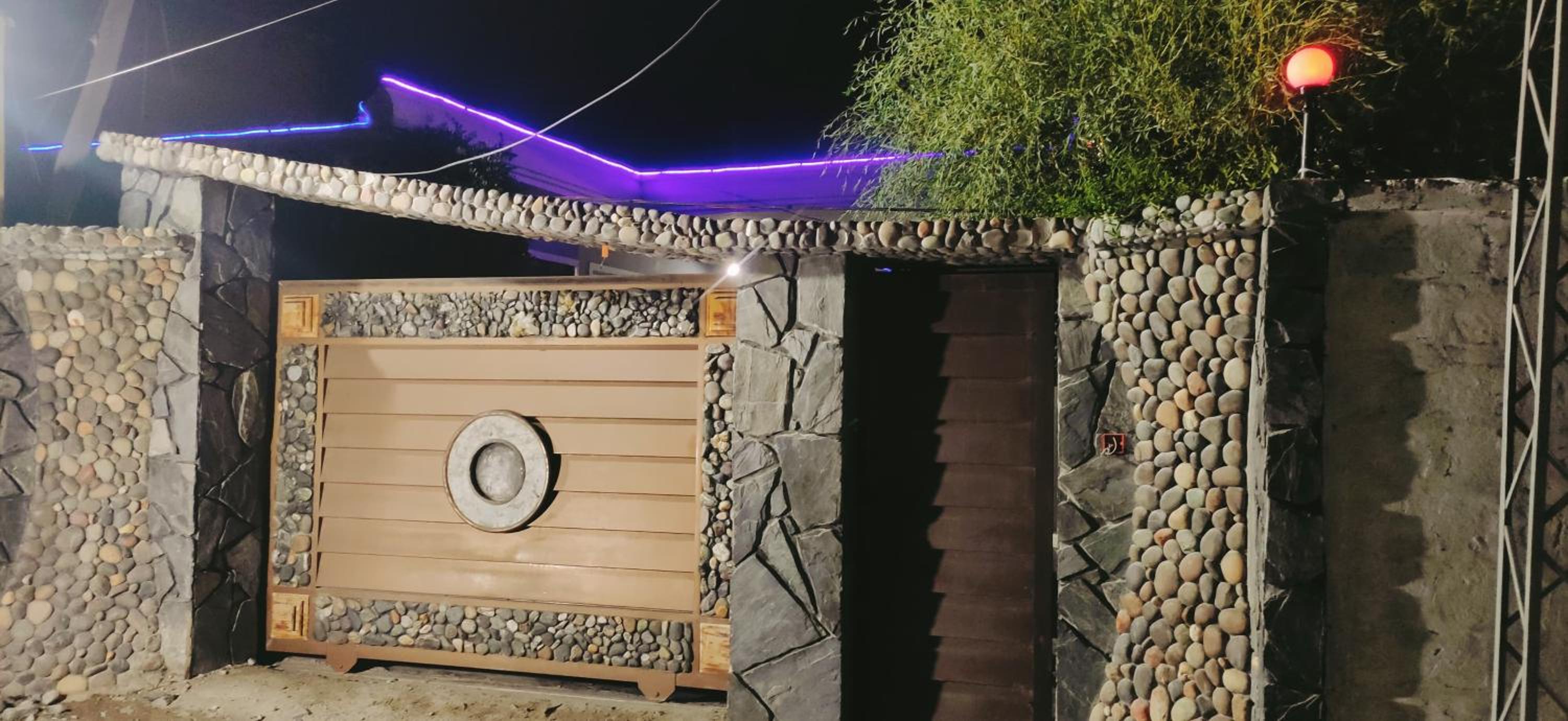 GOLDEN IBEX GUESTHOUSE SKARDUu Images