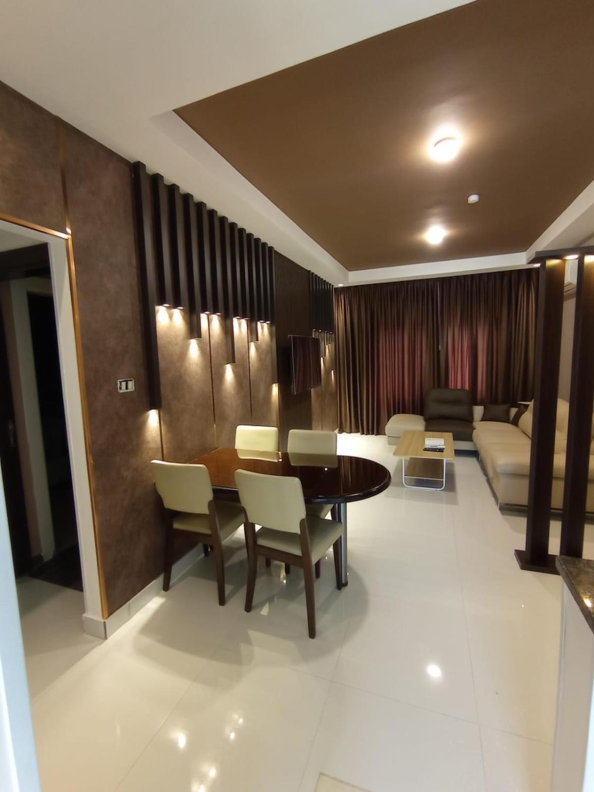 Janty Apartments Images