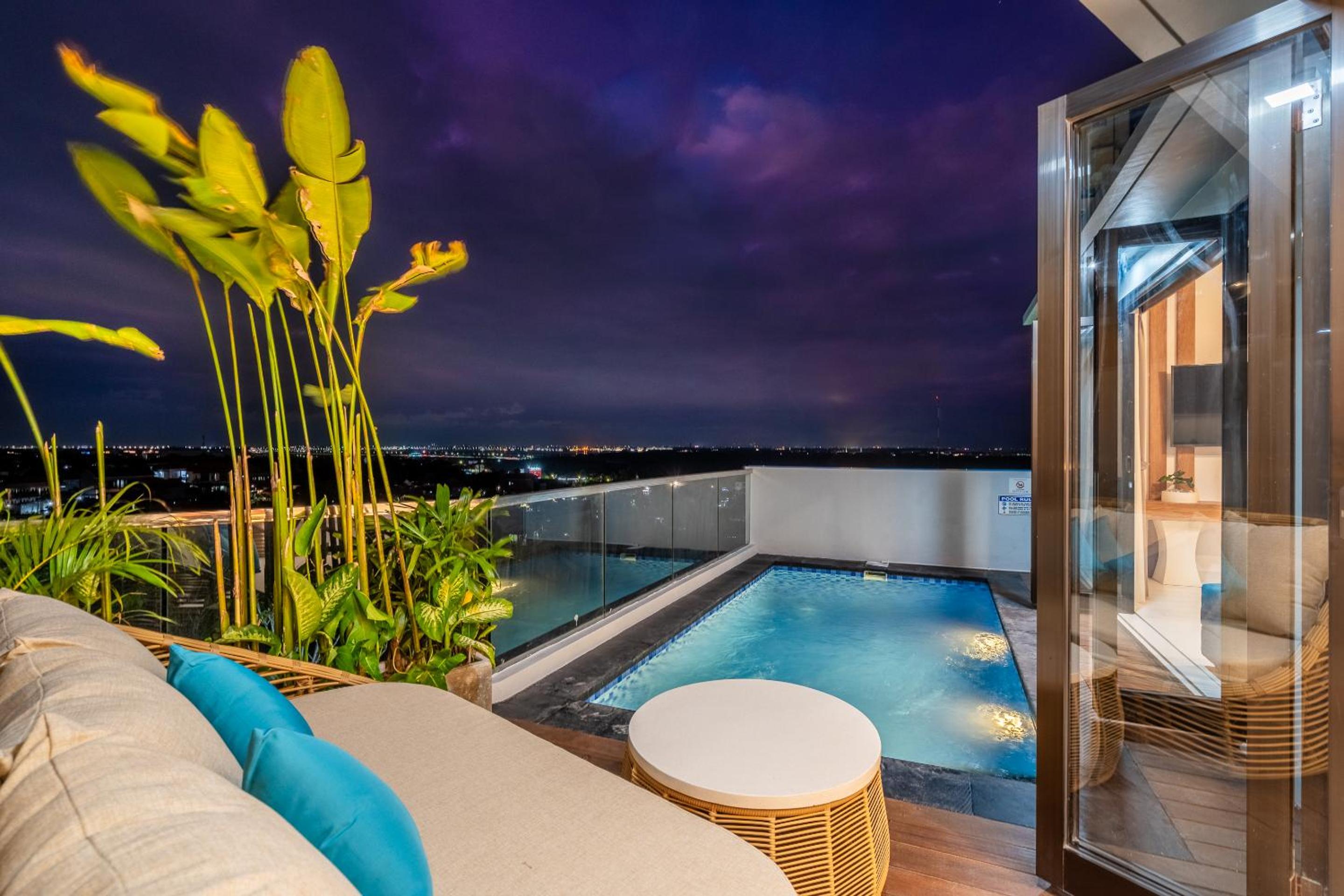 The Peak 8 Nusa Dua Images