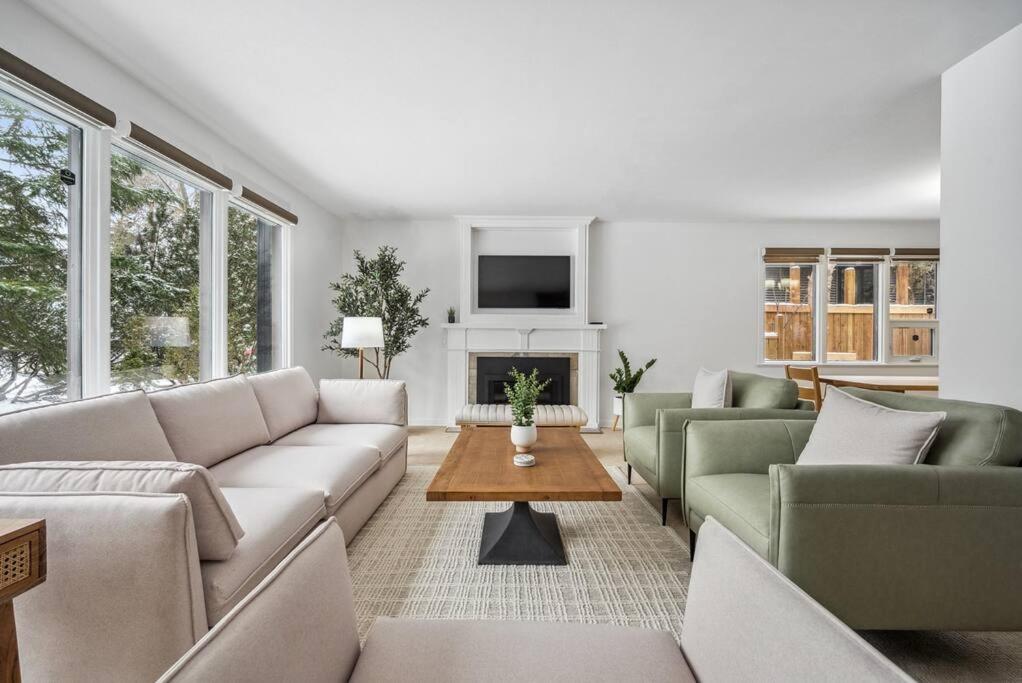 the-rockmount-glenora