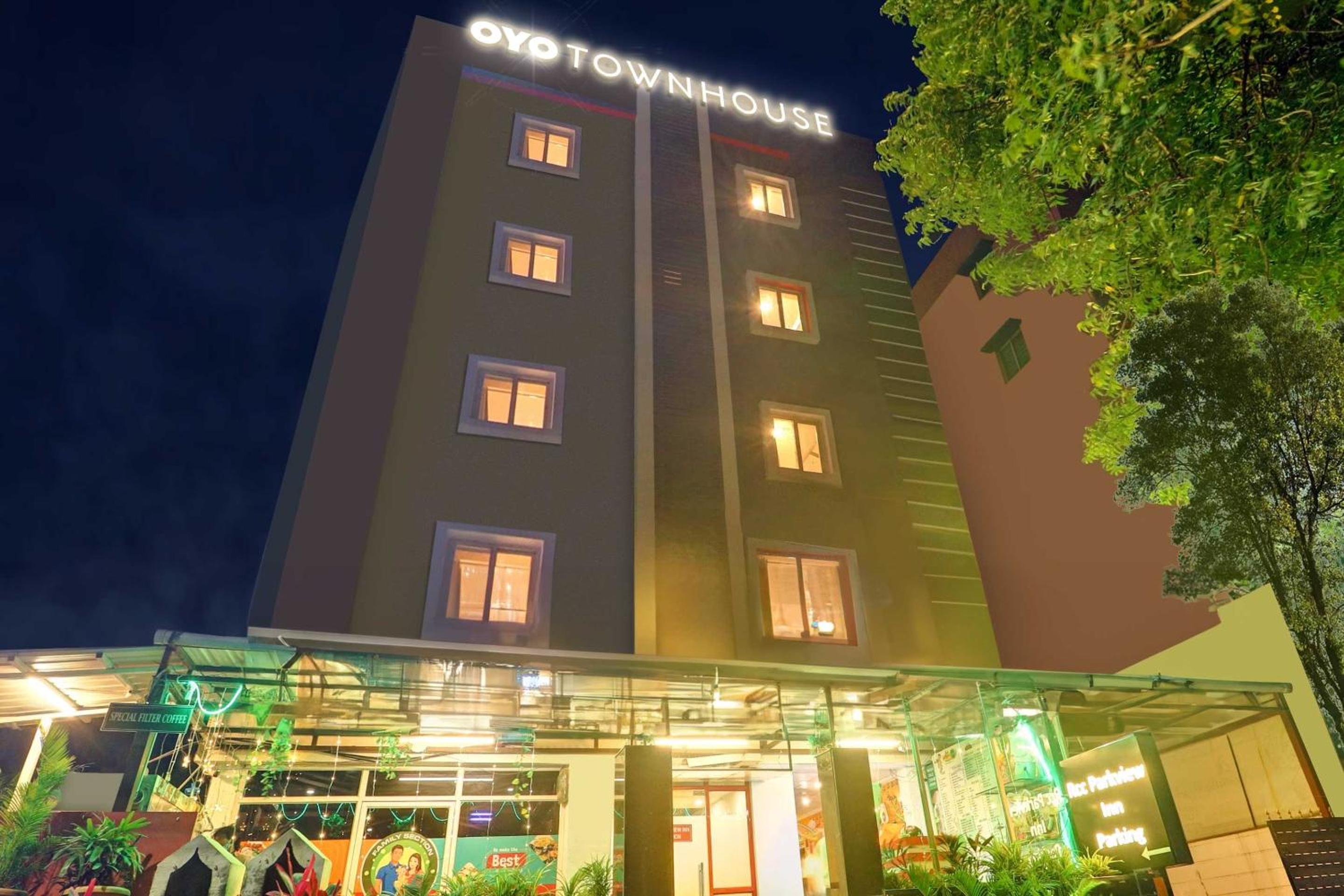 Townhouse RCC PARK VIEW INN Images
