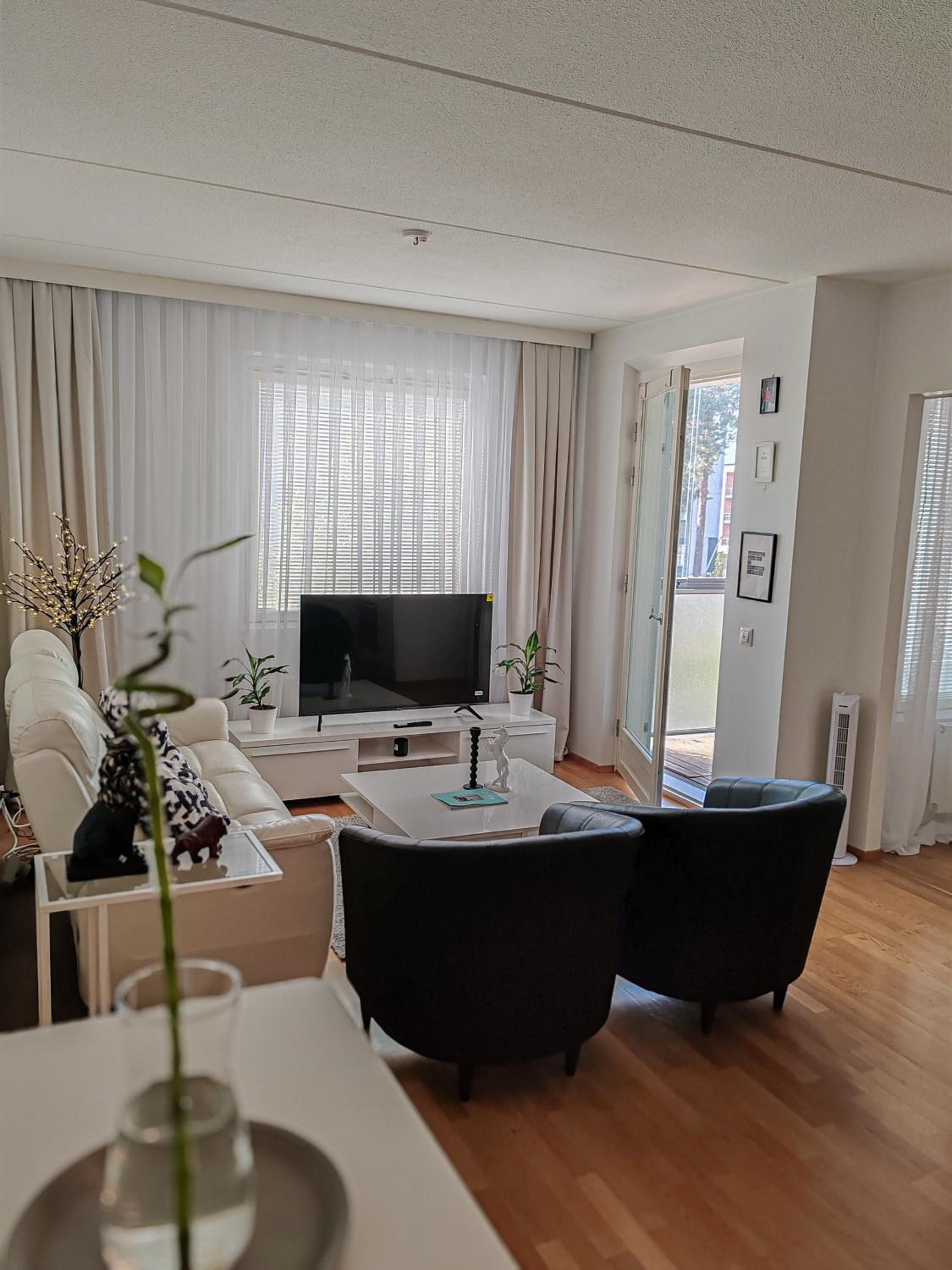 Lovely apartment near the Beach Images