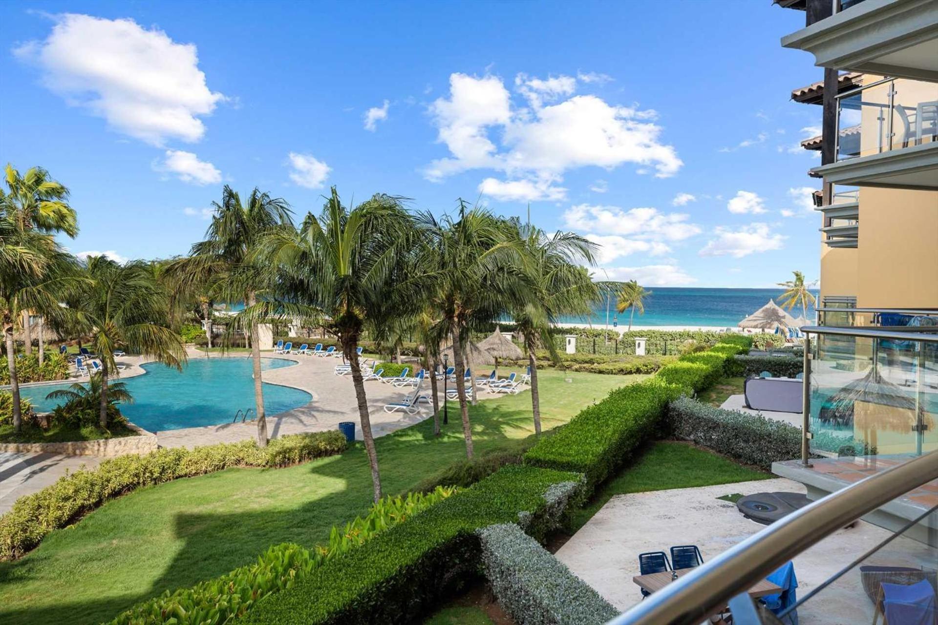 Beachfront - Absolute Luxury 2BR condo - BC254