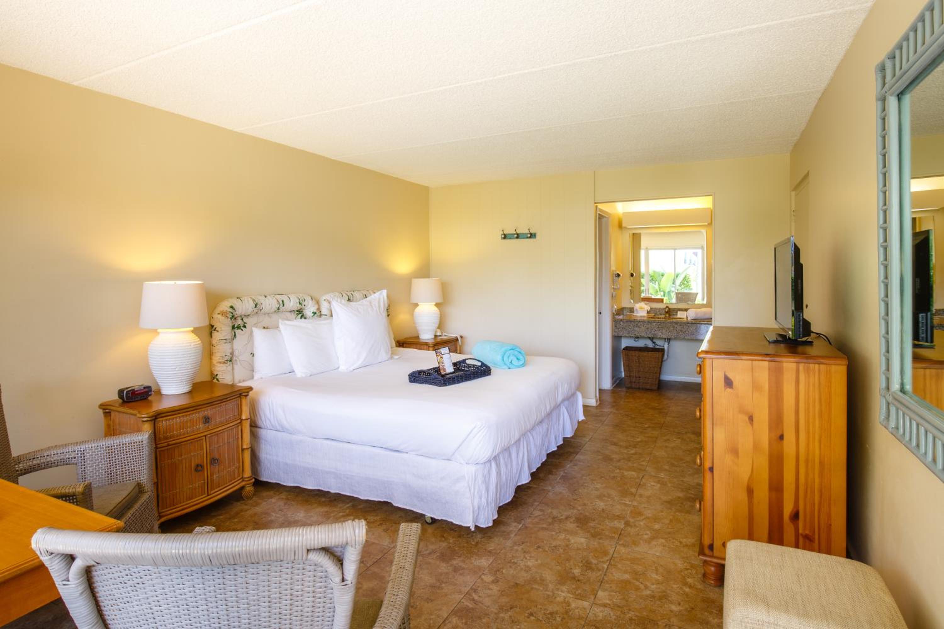 Naples Garden Inn Best stays in Naples, Florida Skiplagged