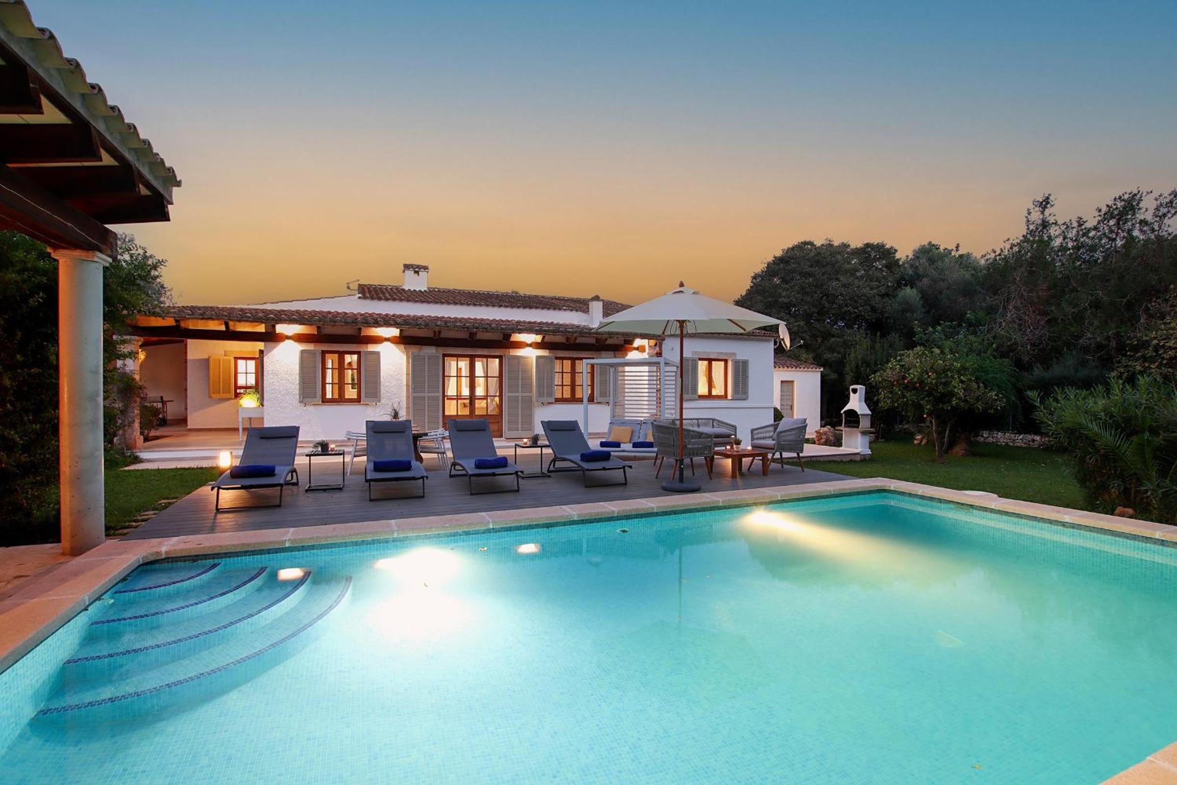 Villa Vives - Alegre