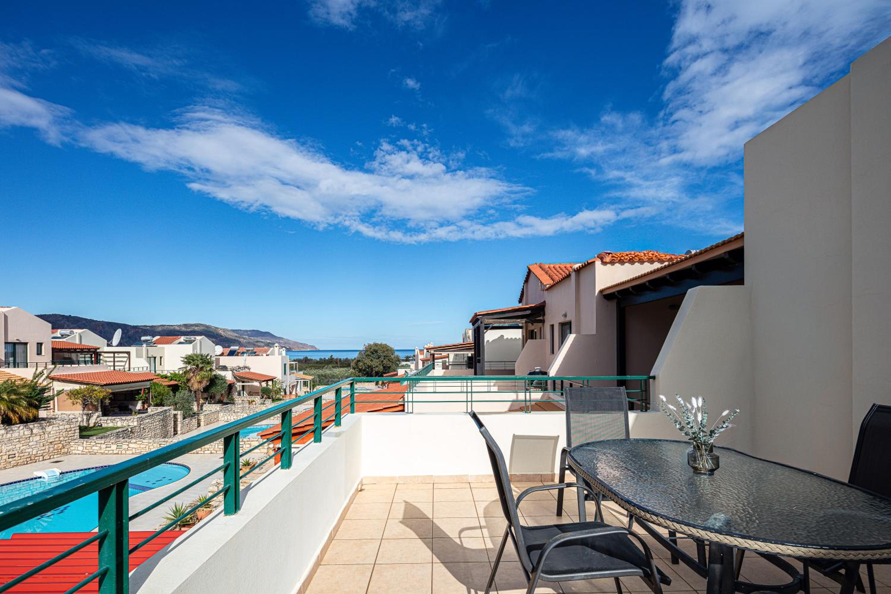 Villa Lea, stylish, with common pool
