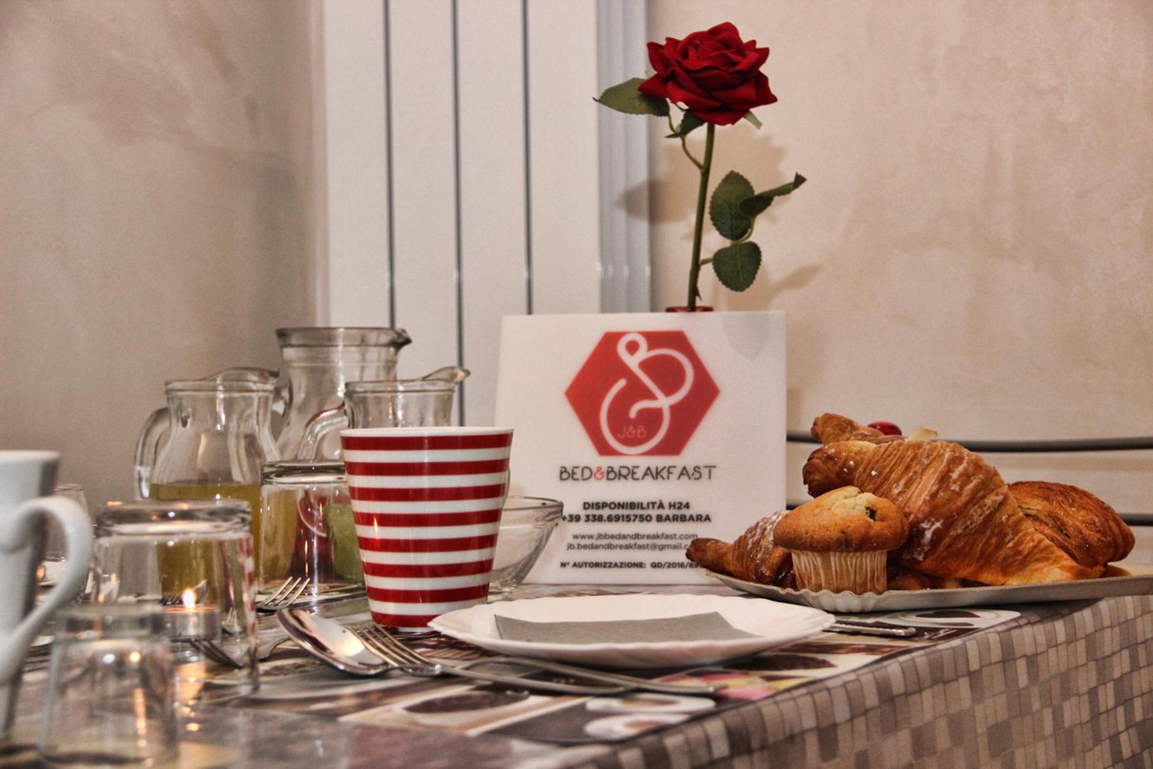 J&B b&b