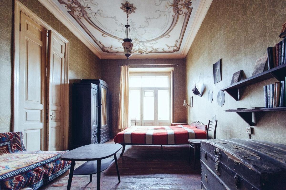 Vintage Room
