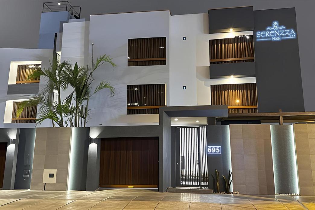 Serenzza Hotel