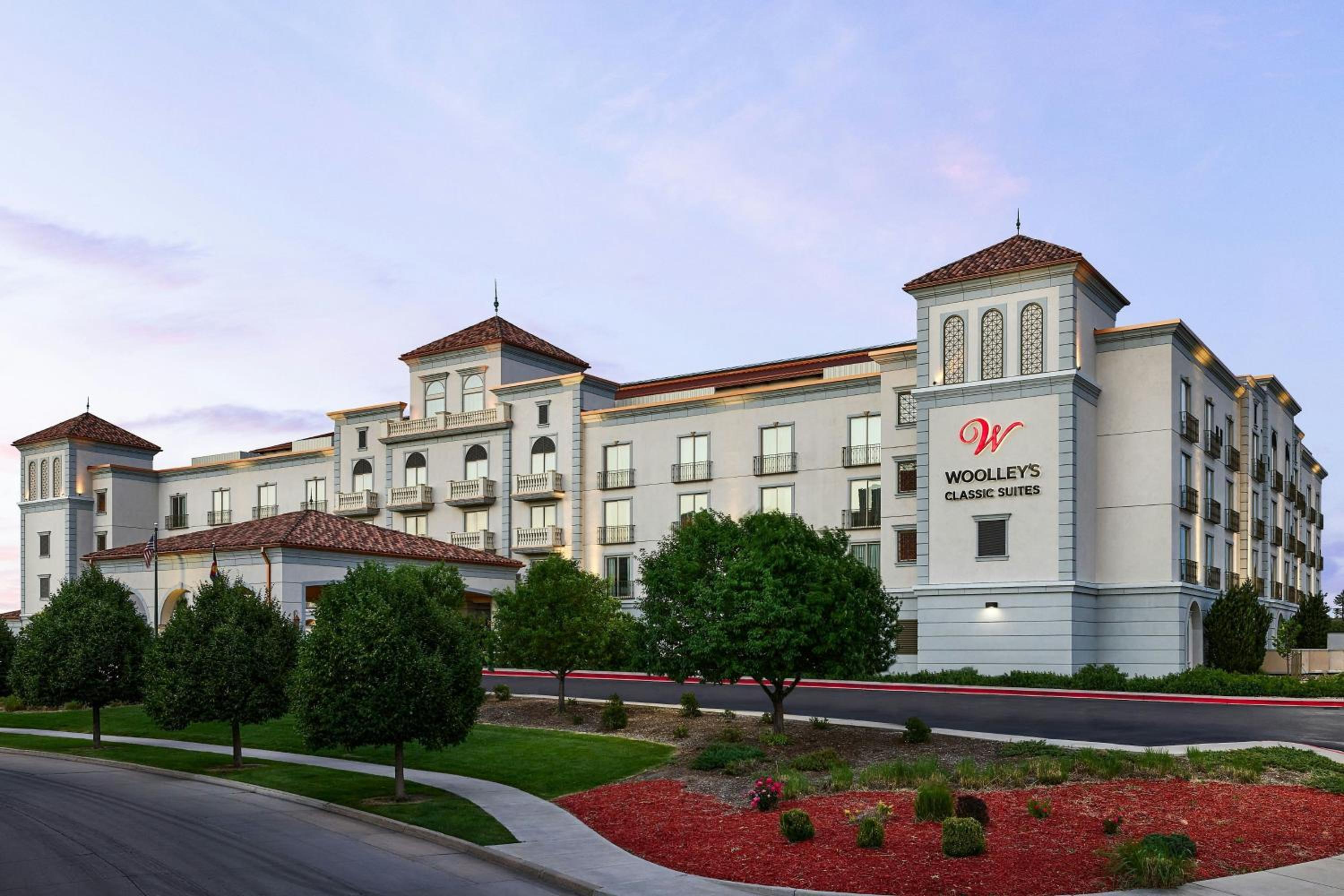 Woolley's Classic Suites