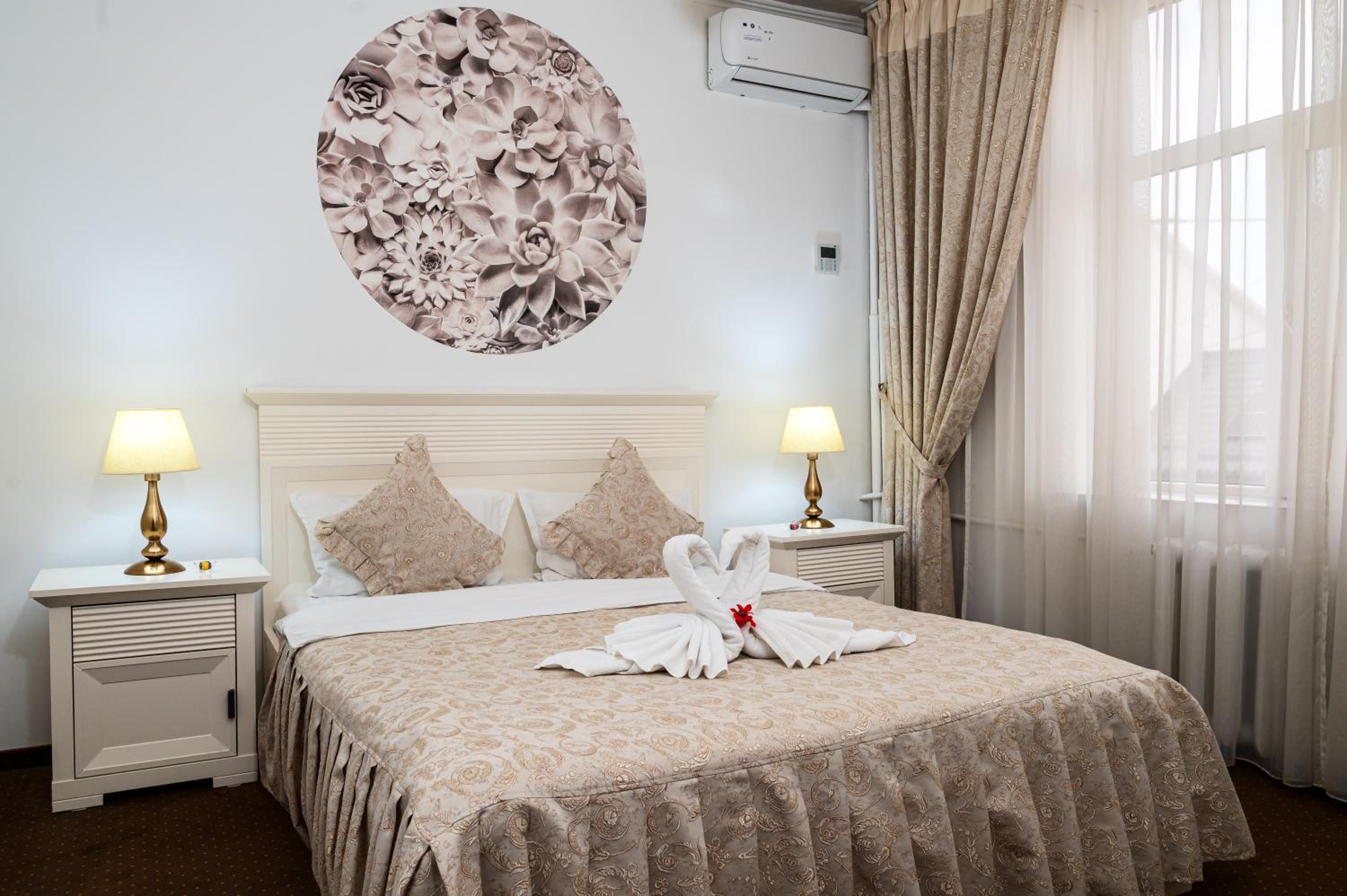 HOTEL CORA Bistrita
