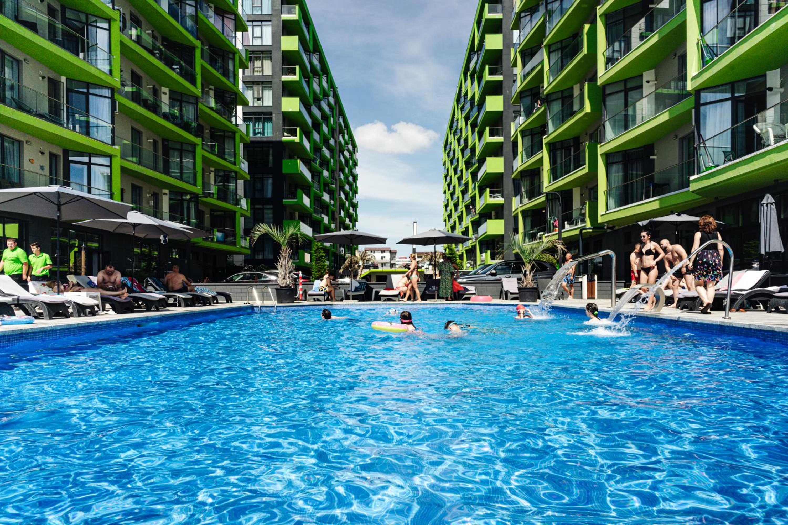 Alezzi Beach Resort