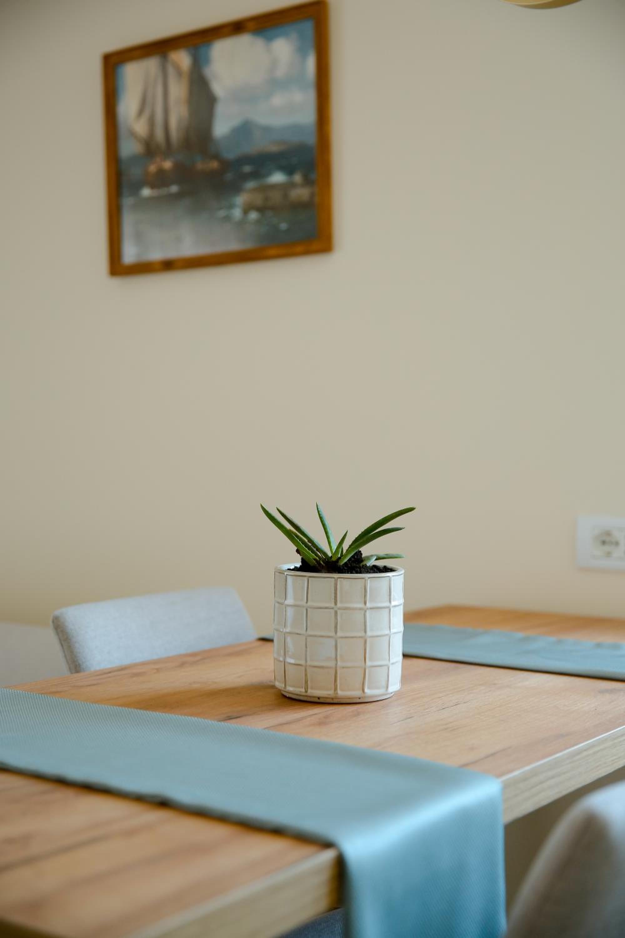 Abeona Apartment