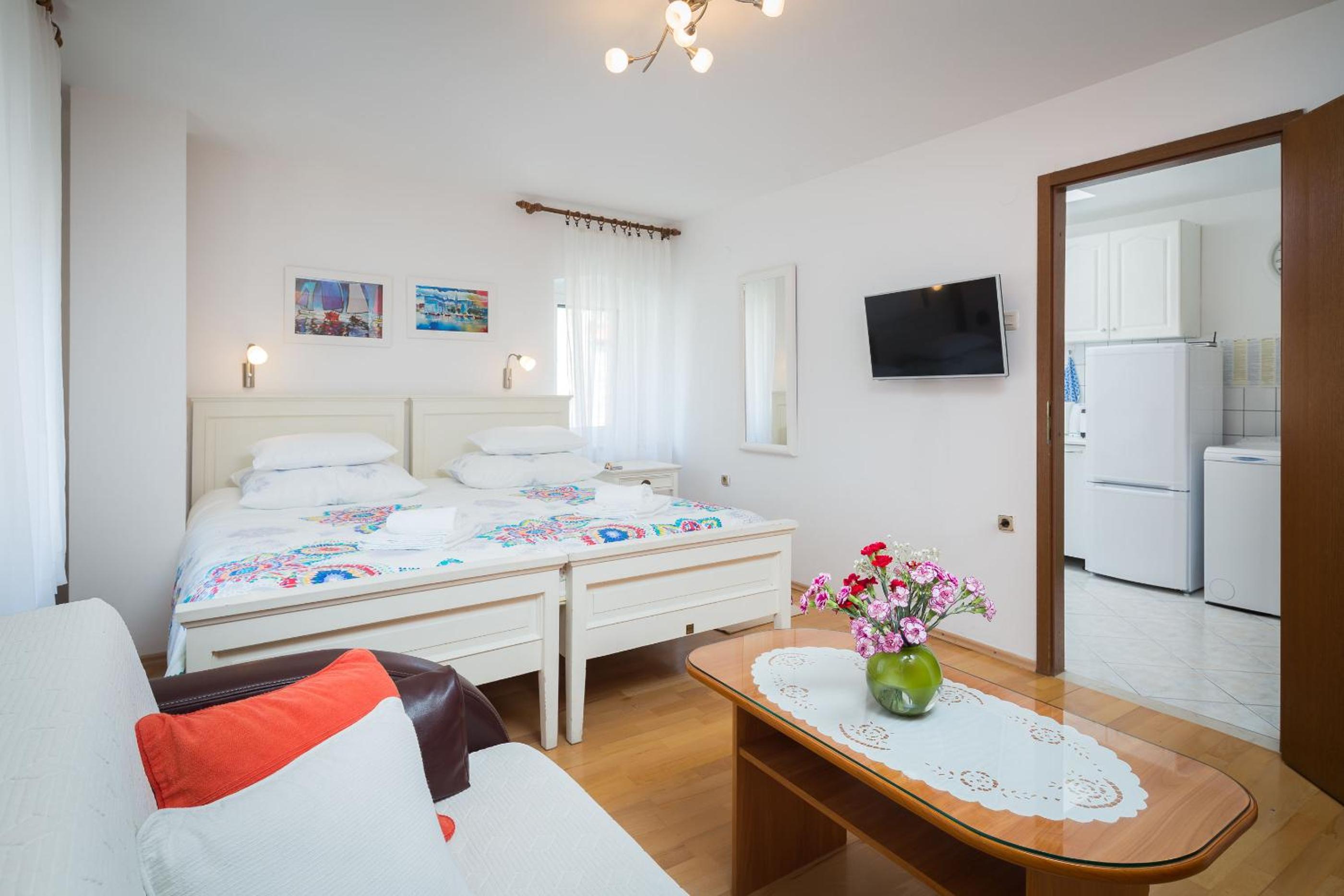 Apartments Sunce Images
