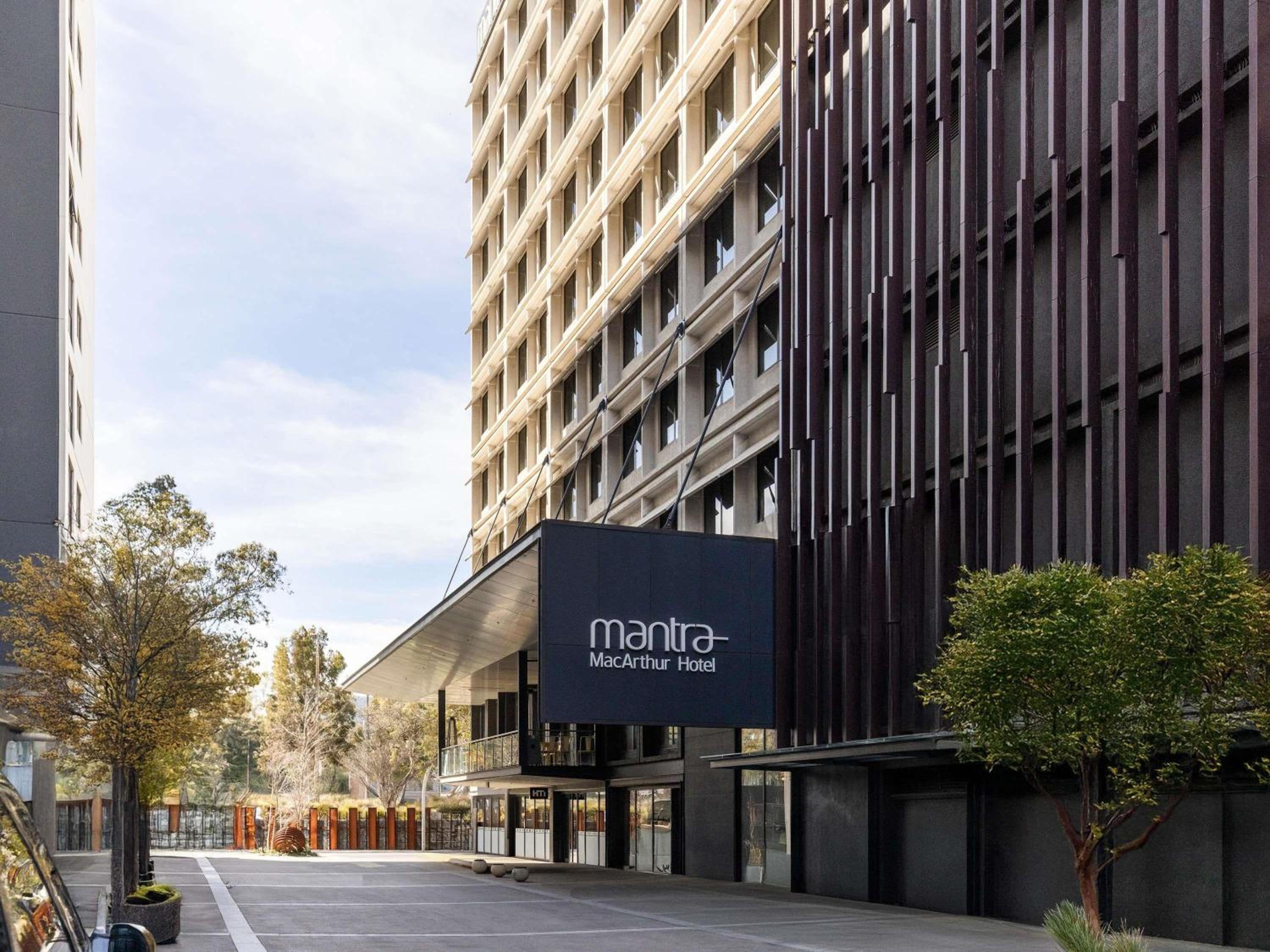 Mantra MacArthur Canberra