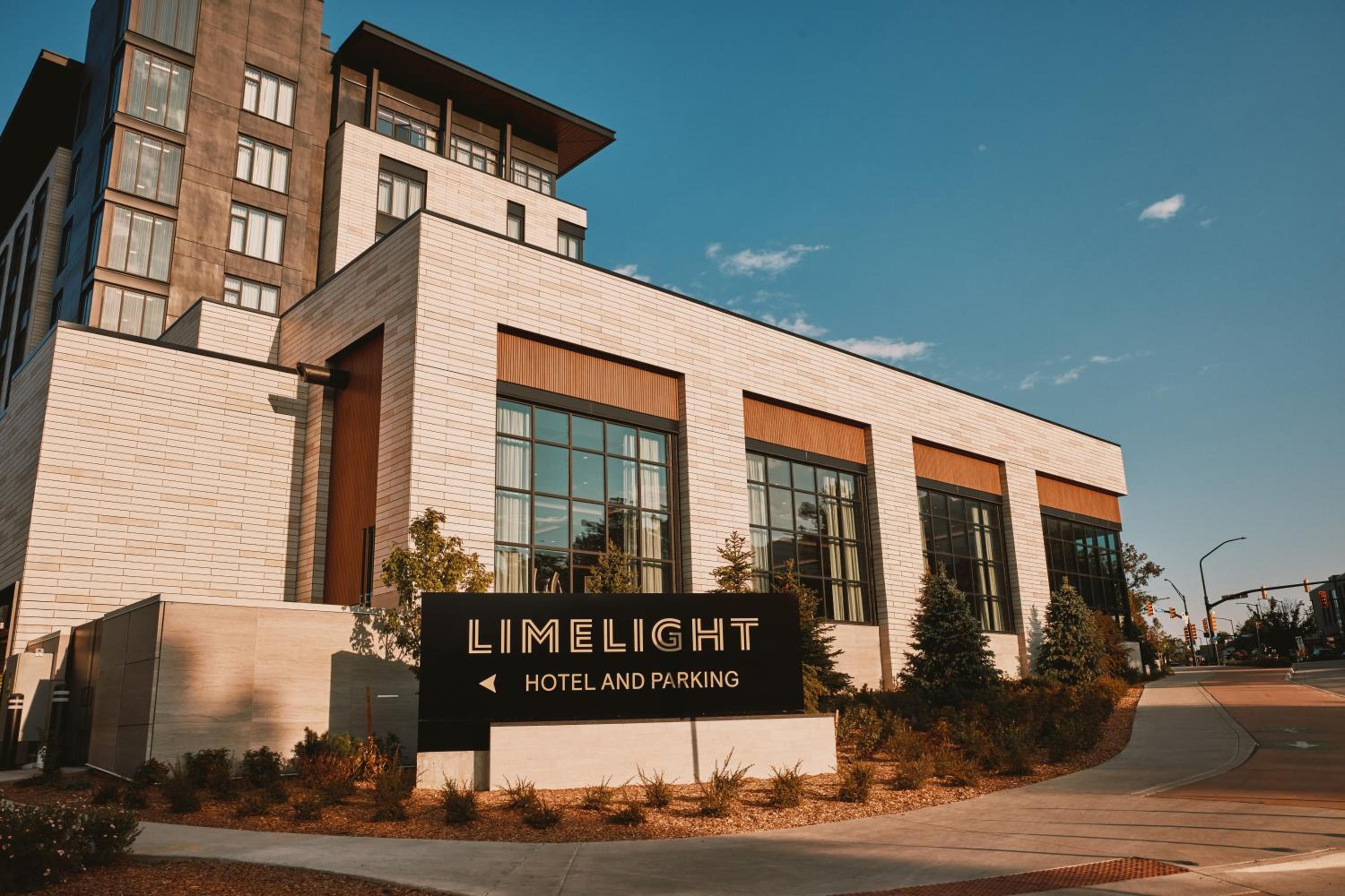 Limelight Boulder