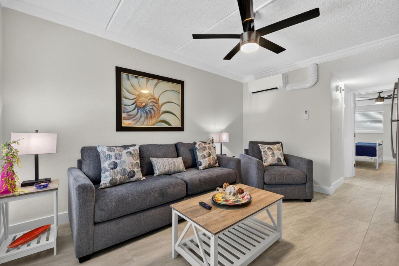 Sunset Beach Suites Unit 2