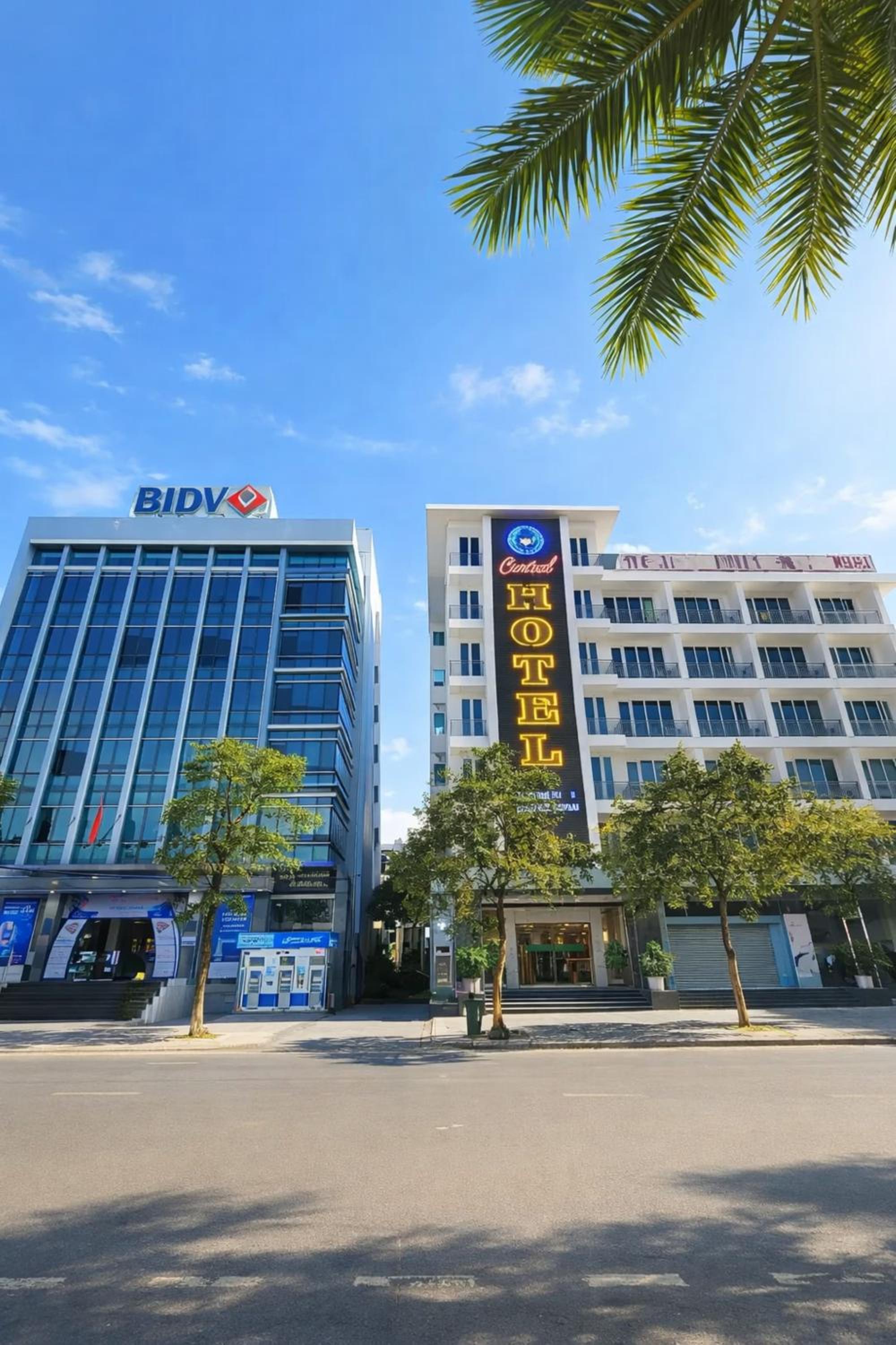 Central Hotel