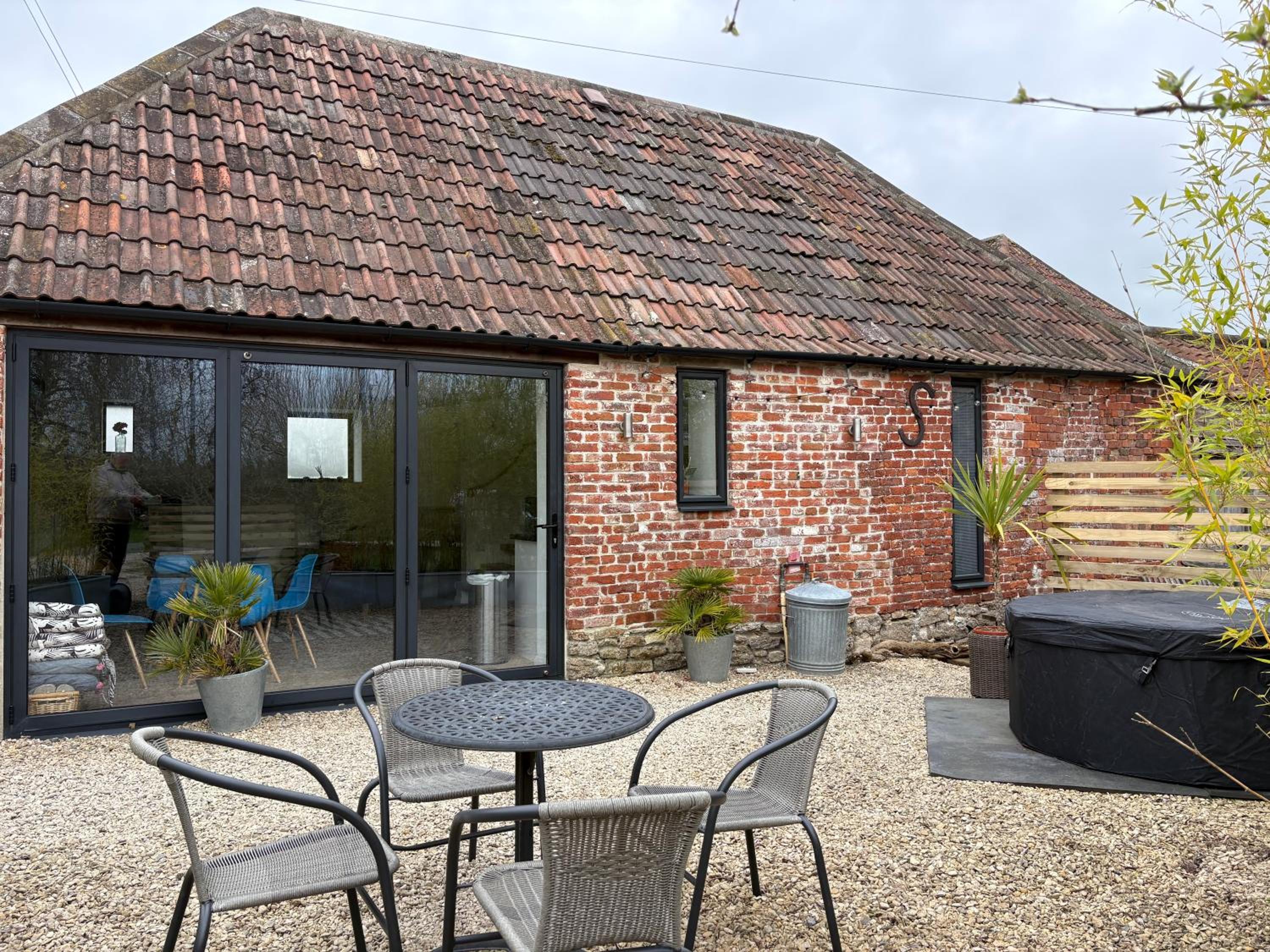 Hares Barn