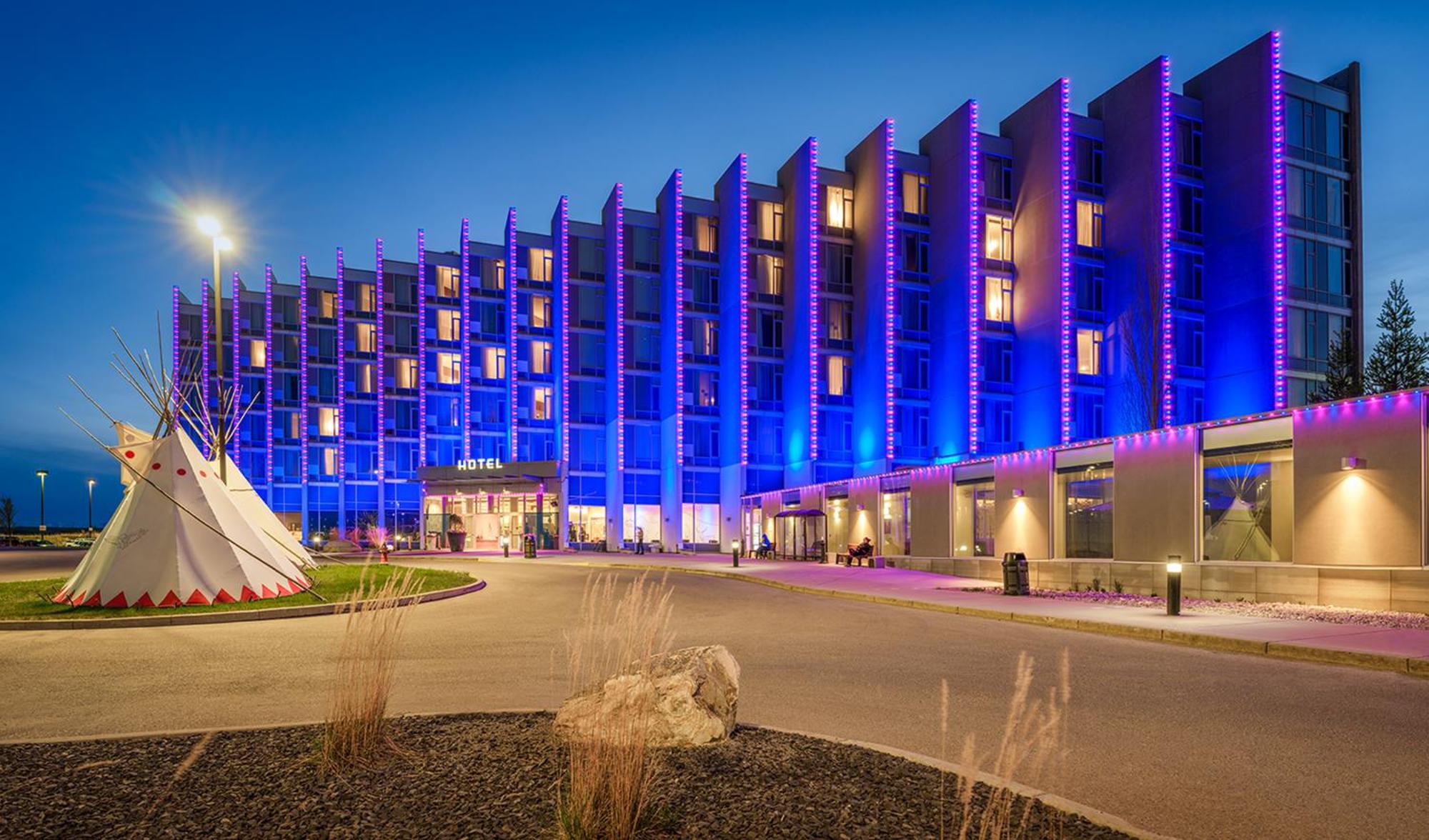 Grey Eagle Resort
