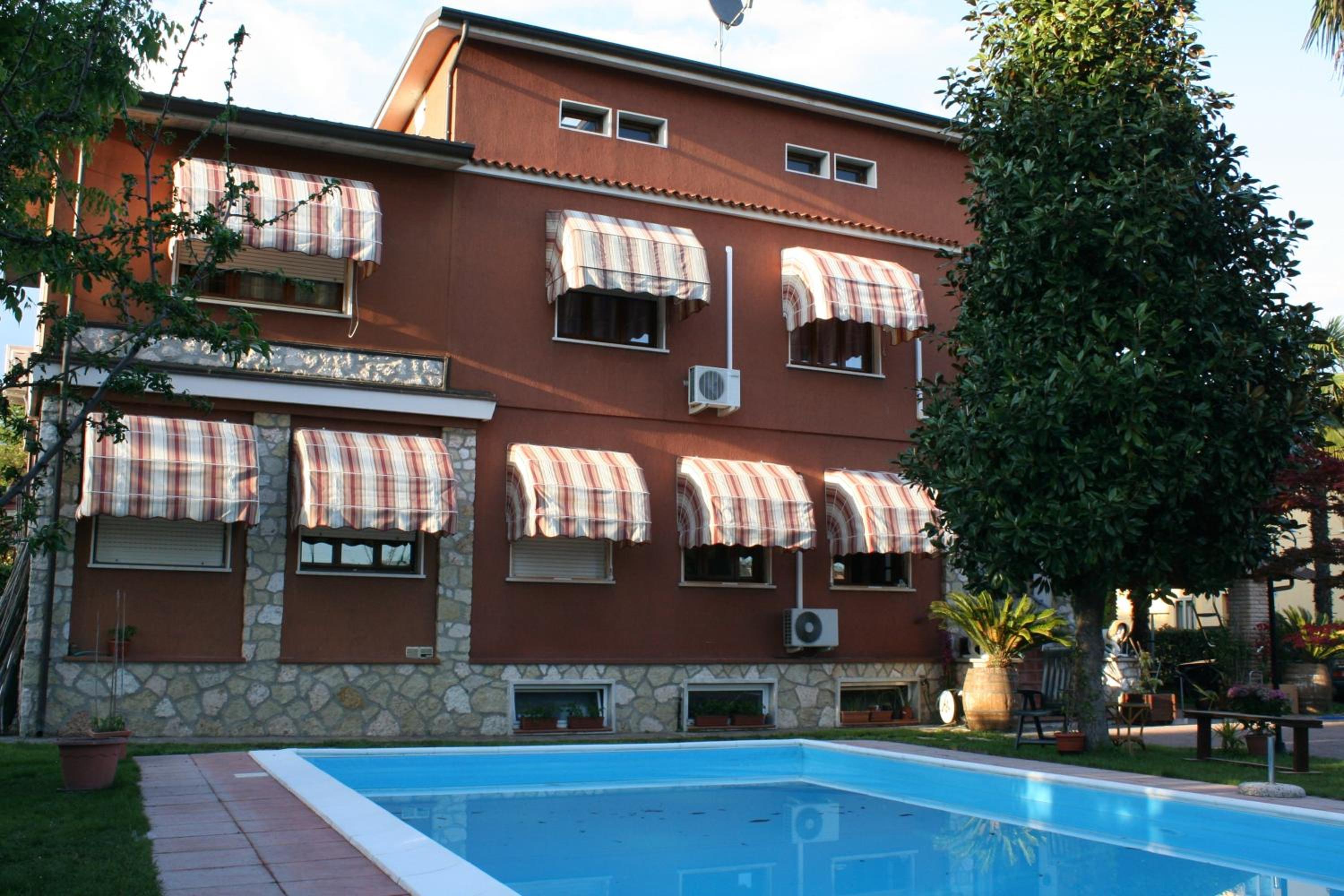 B&B Desenzano Images