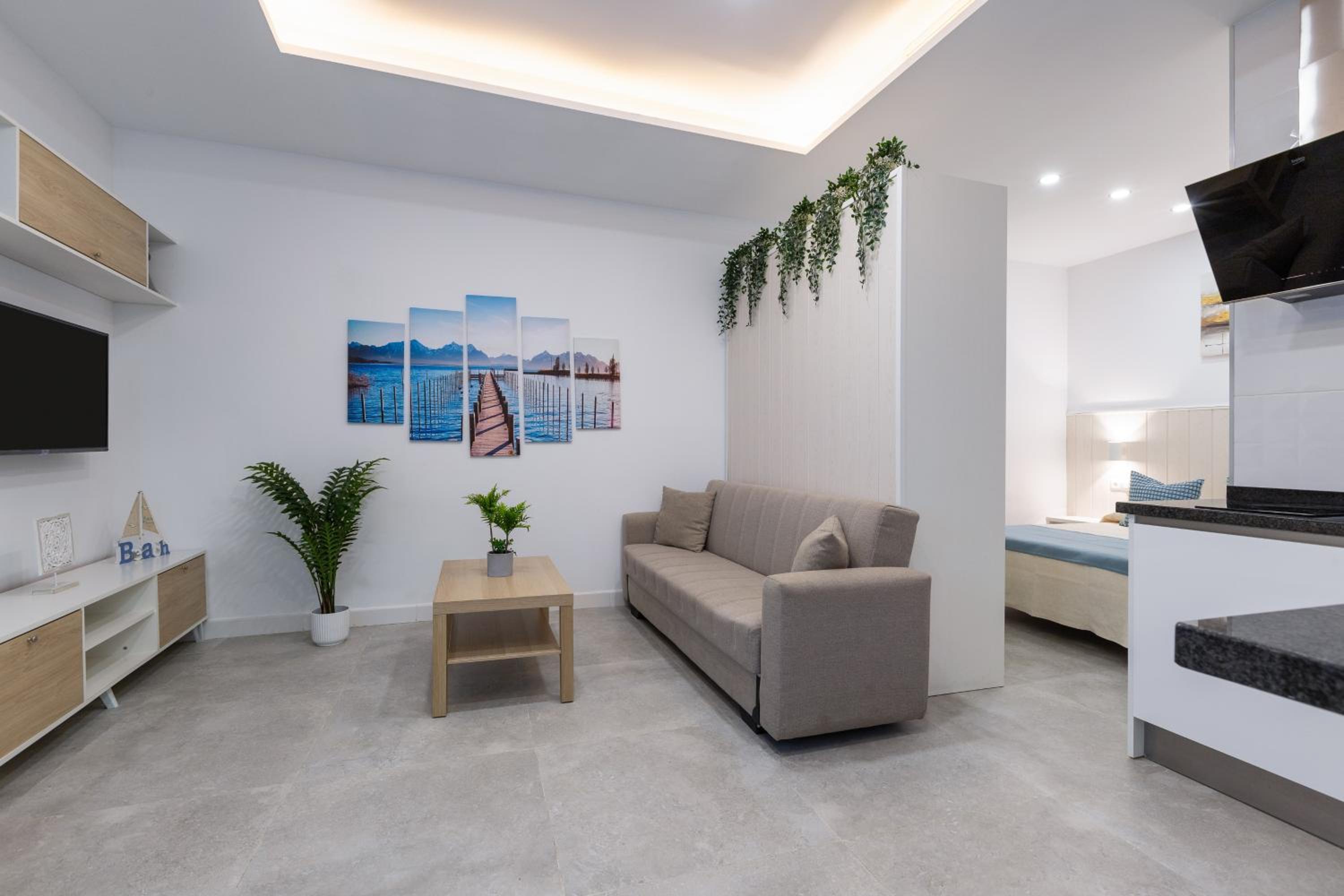 Victoria's Apartamentos Beach