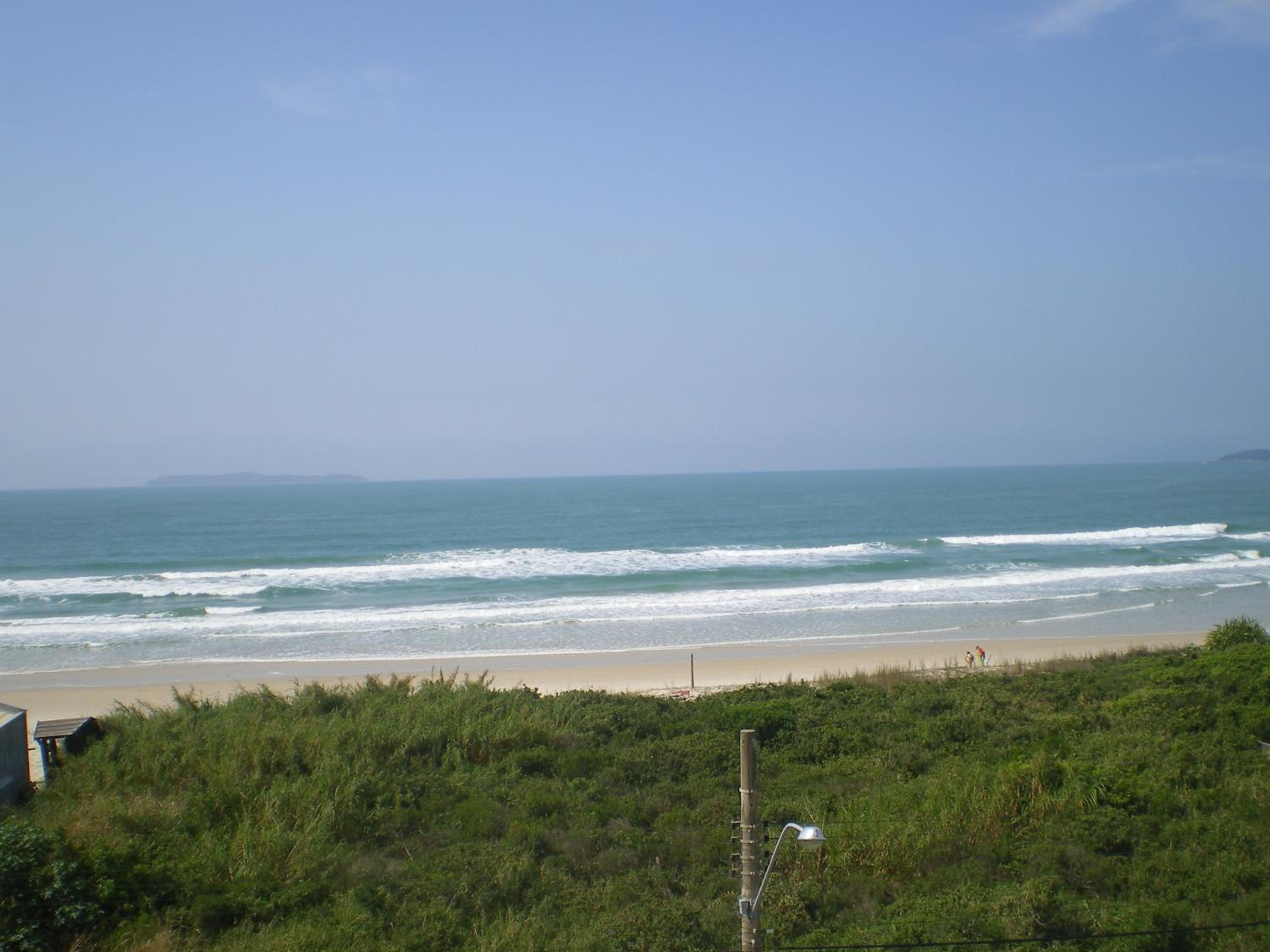 Praia de Mariscal a 50 metros do mar Images