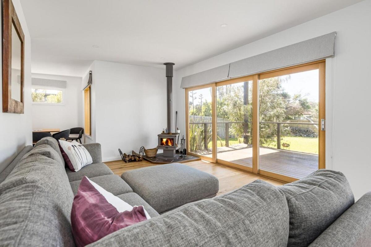Everleigh - renovated, spacious beach house