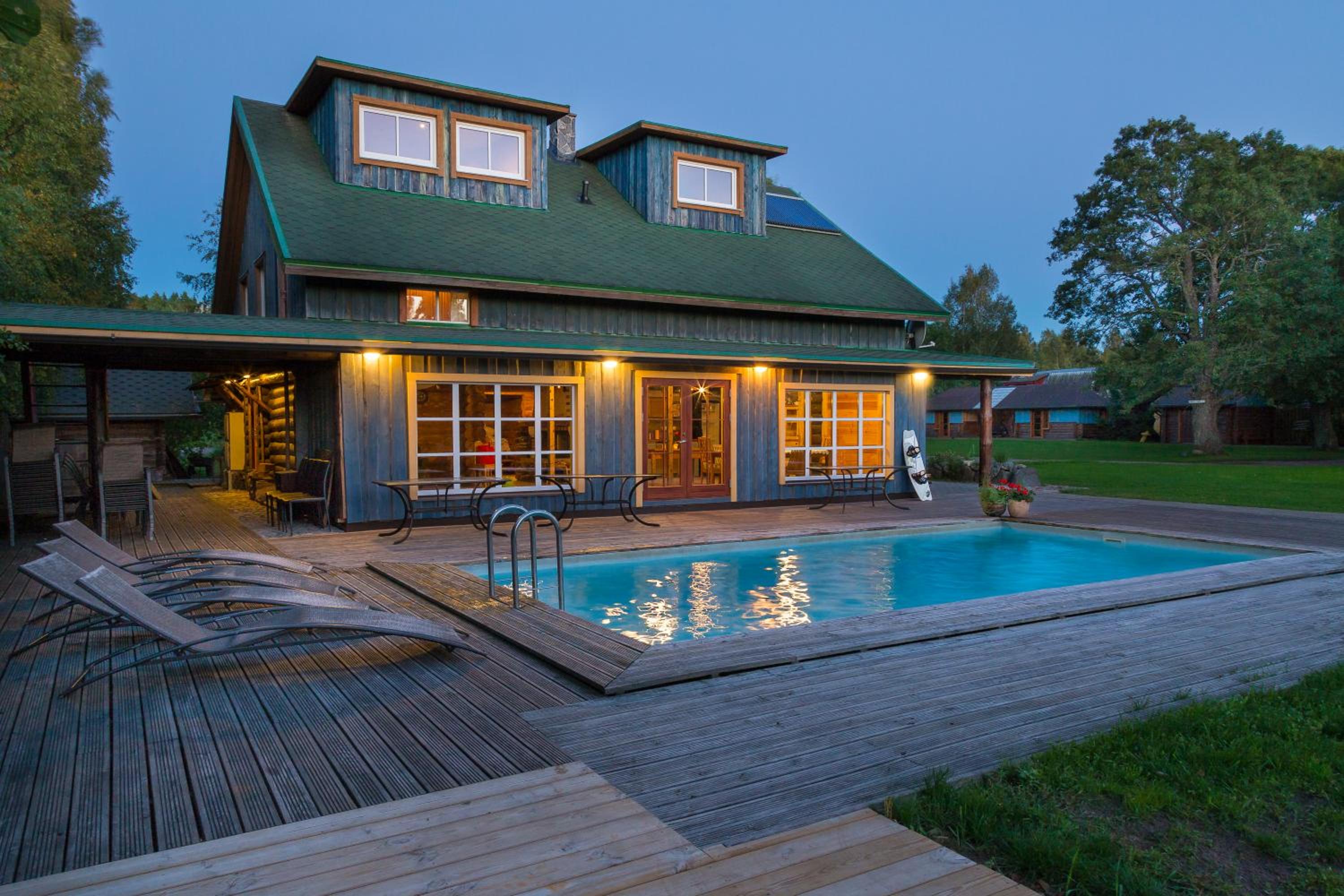 Tuisuliiva Holiday House Images
