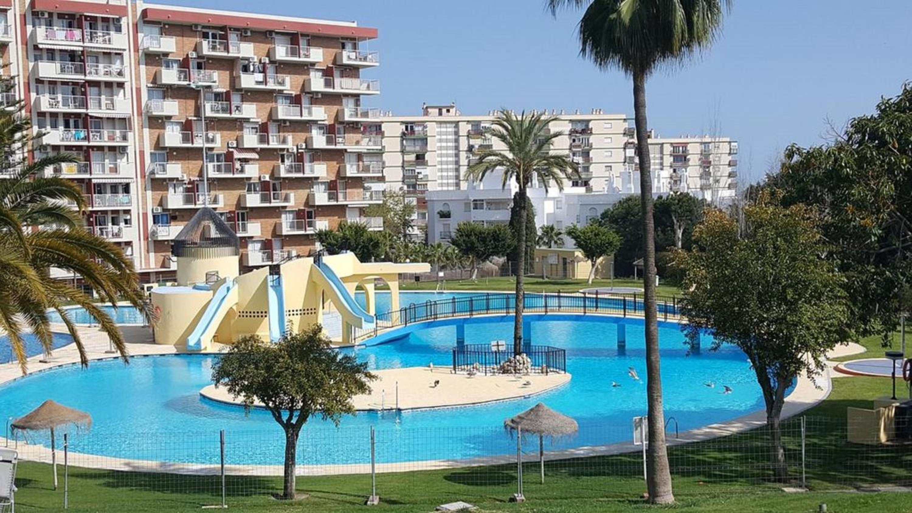 EXKLUSIVA LÄGENHET I BENALMADENA Images