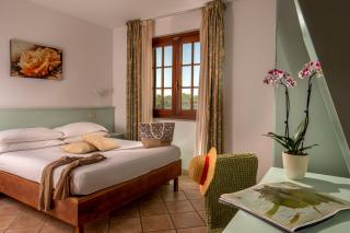 Tris Hotel - 1