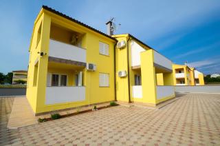 Apartments Dario - 9