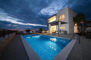 Vacation home Geminus - Makarska - 9