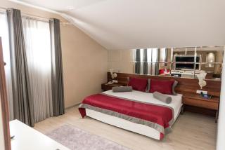 Blueberry Boutique Hotel - 5