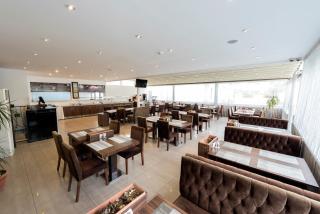 Blueberry Boutique Hotel - 1