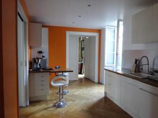 Les Serruriers - Appartement Spacieux avec Terrasse & Parking - 5