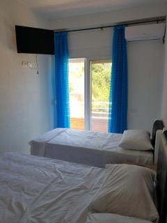 Sunset Hotel Roza - Vlorë - 5