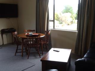 River Terrace Cottage - 8