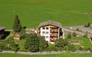 Gastehaus Alpenruh - 1