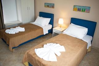 Villa Fantasia- Less than 5-Min Walk to Kalivaki Beach - Georgioupolis - 2