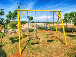 Apartments Mile 1249 - Fažana - 3