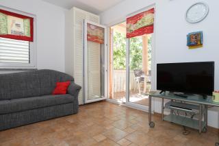 Apartment Harry with Terrace - Baška - 2